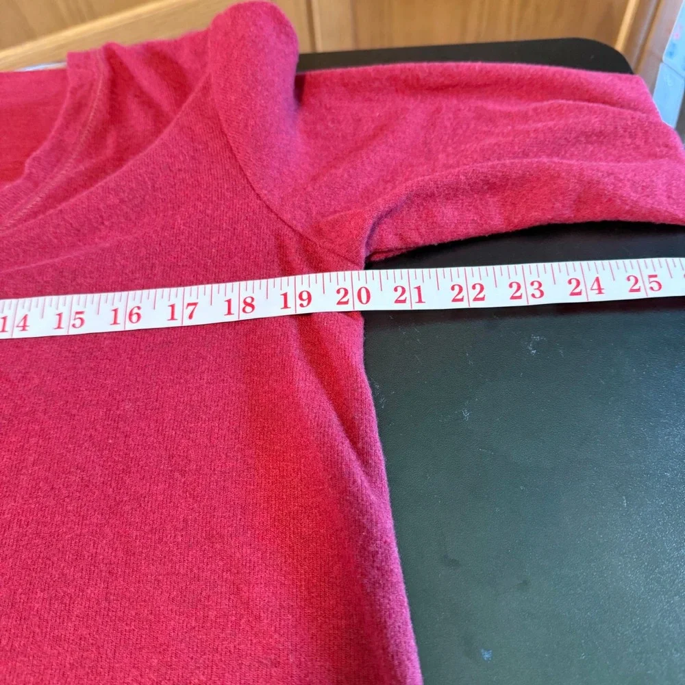 NEW H by bordeaux Large V-Neck Pullover Sweater Crimson Red Long Sleeve‎ Top